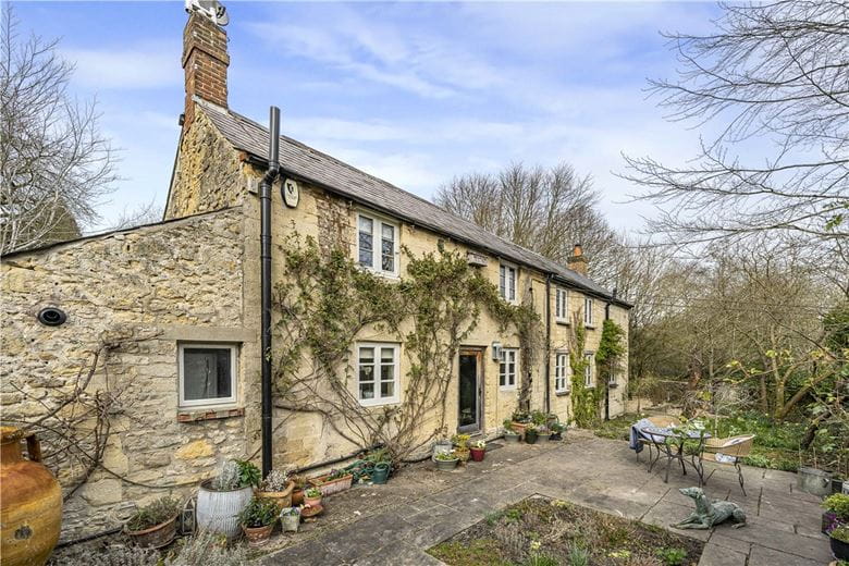 3 bedroom cottage, Mill Street, Stanton St. John OX33 - Sold STC