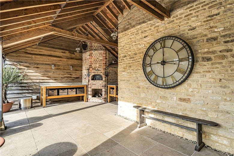 4 bedroom house, Mill End, Chadlington OX7 - Sold STC