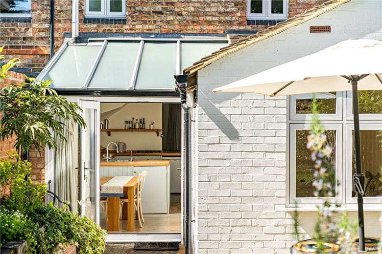3 bedroom cottage, Wolvercote Green, Oxford OX2 - Available