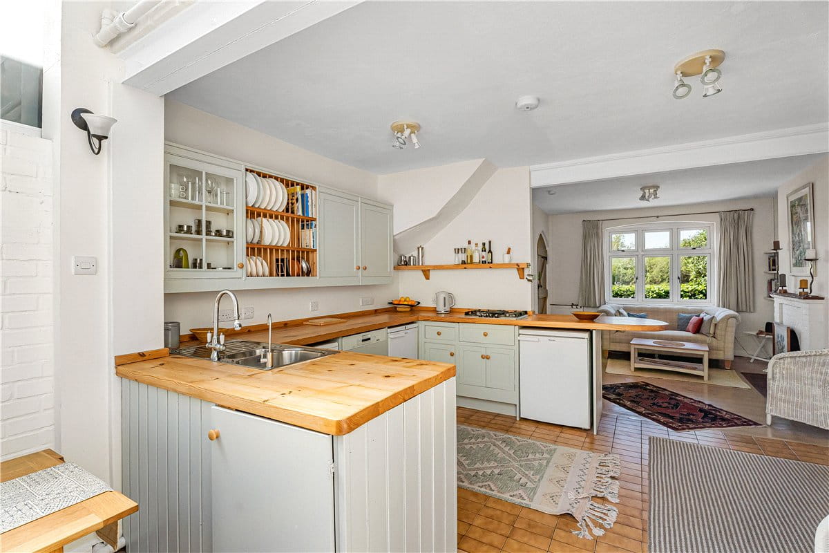3 bedroom cottage, Wolvercote Green, Oxford OX2 - Available