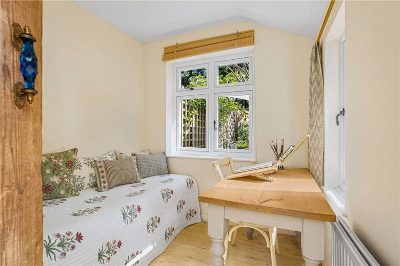3 bedroom cottage, Wolvercote Green, Oxford OX2 - Available