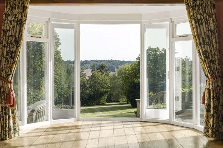 6 bedroom house, Chalk Lane, Hyde Heath HP6 - Available