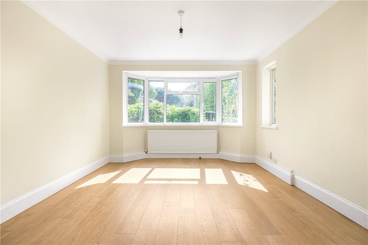 5 bedroom house, Copthall Road West, Ickenham UB10 - Sold STC