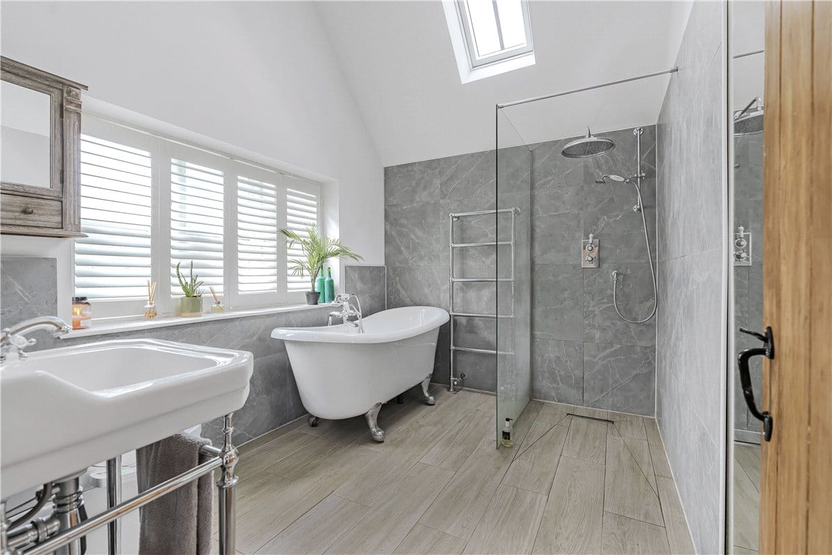 3 bedroom house, School Lane, Stadhampton OX44 - Available