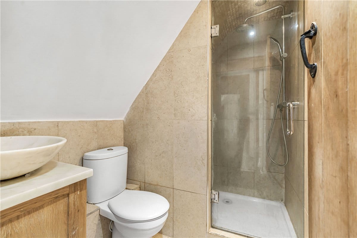 3 bedroom house, School Lane, Stadhampton OX44 - Available