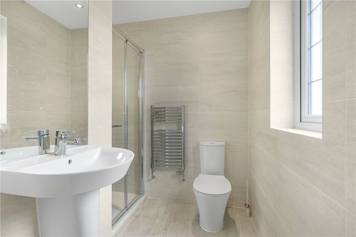 3 bedroom house, Curmore, Radley OX14 - Available