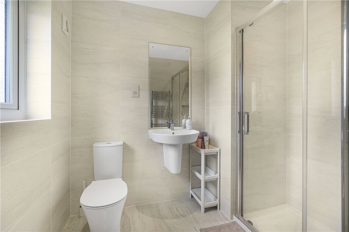 3 bedroom house, Curmore, Radley OX14 - Available