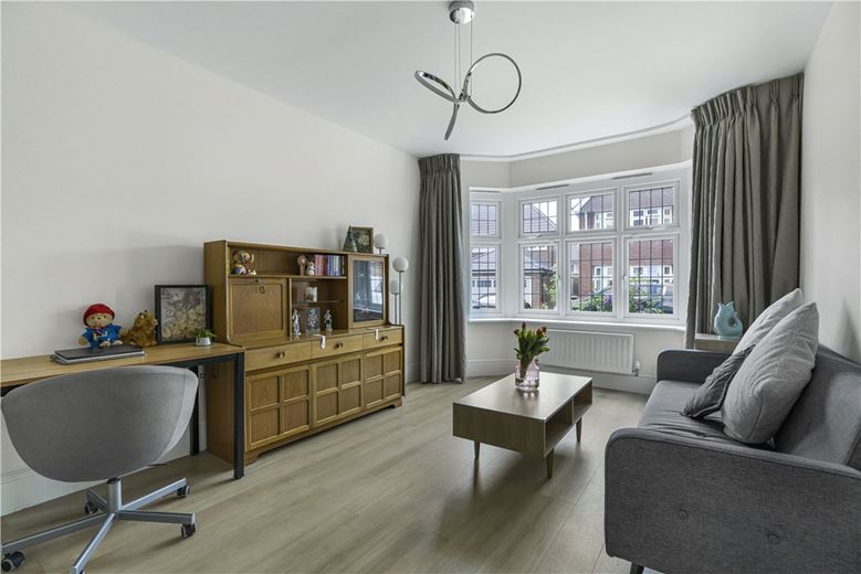 3 bedroom house, Curmore, Radley OX14 - Available