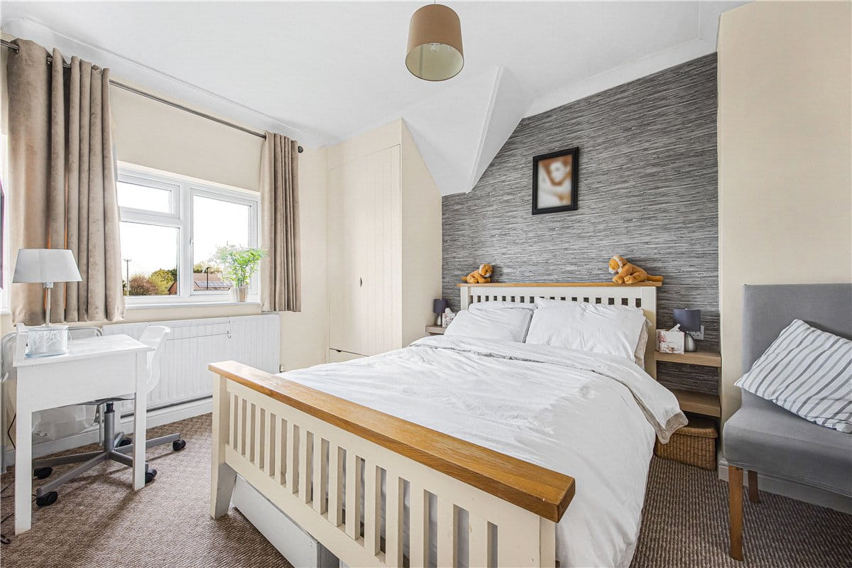 3 bedroom house, The Causeway, East Hanney OX12 - Available