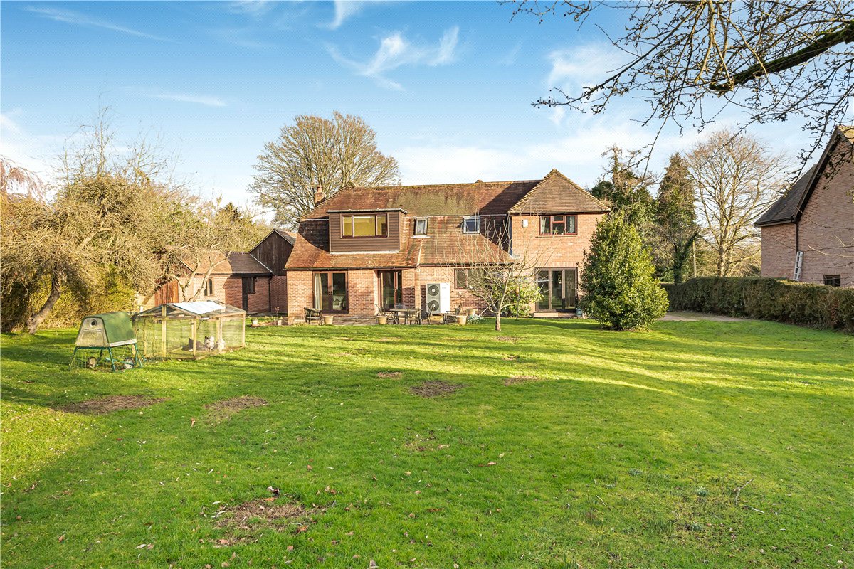 4 bedroom house, Bagley Wood Road, Kennington OX1 - Available