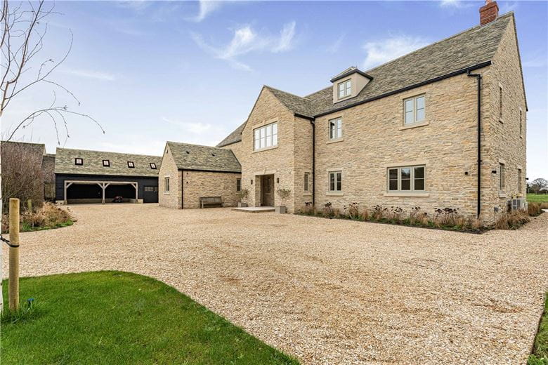 5 bedroom house, Lower End, Alvescot OX18 - Available