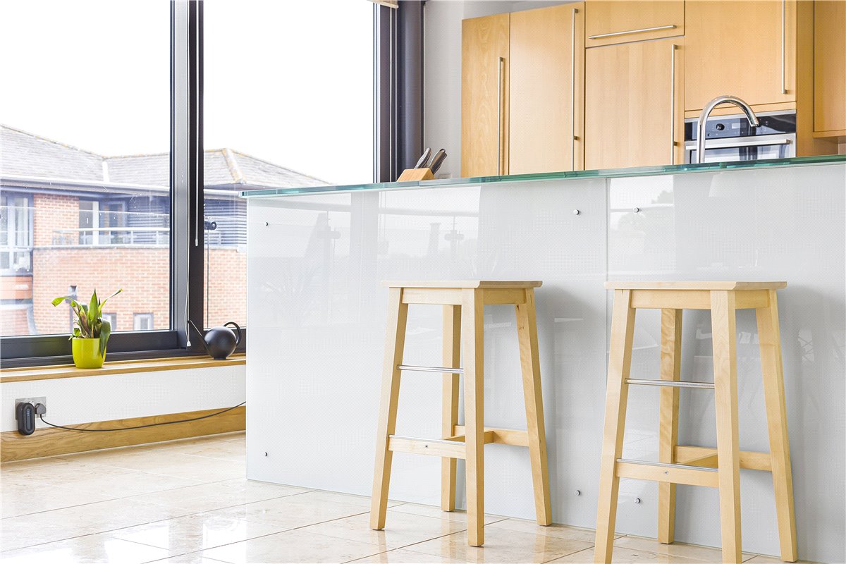 4 bedroom flat, St. Thomas Street, Oxford OX1 - Sold