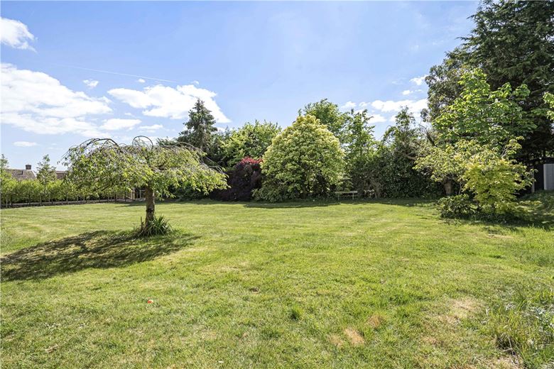 4 bedroom house, Norman Avenue, Abingdon OX14 - Sold