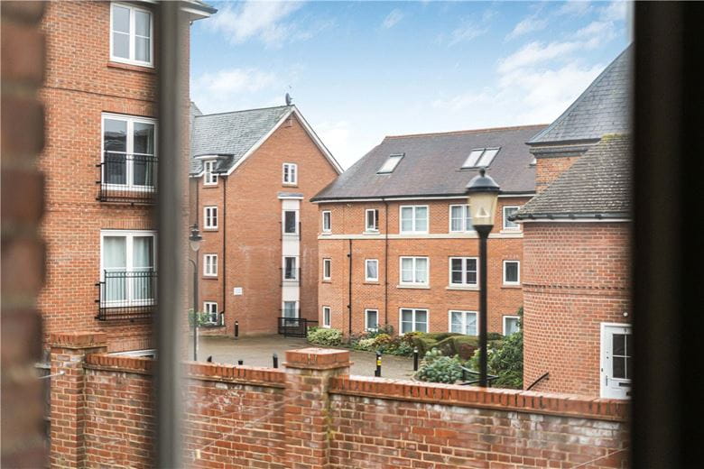 3 bedroom house, New Street, Abingdon OX14 - Available