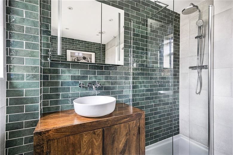 4 bedroom house, Gardiner Close, Abingdon OX14 - Available