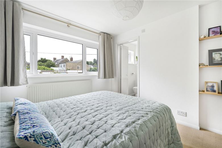 4 bedroom house, Keens Close, Enstone OX7 - Available