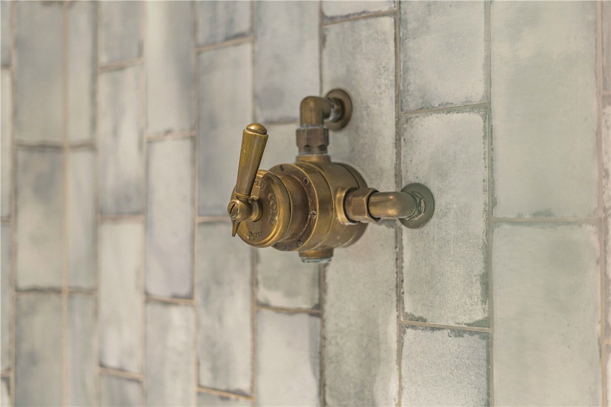 1 bedroom flat, Victoria Road, Oxford OX2 - Sold STC