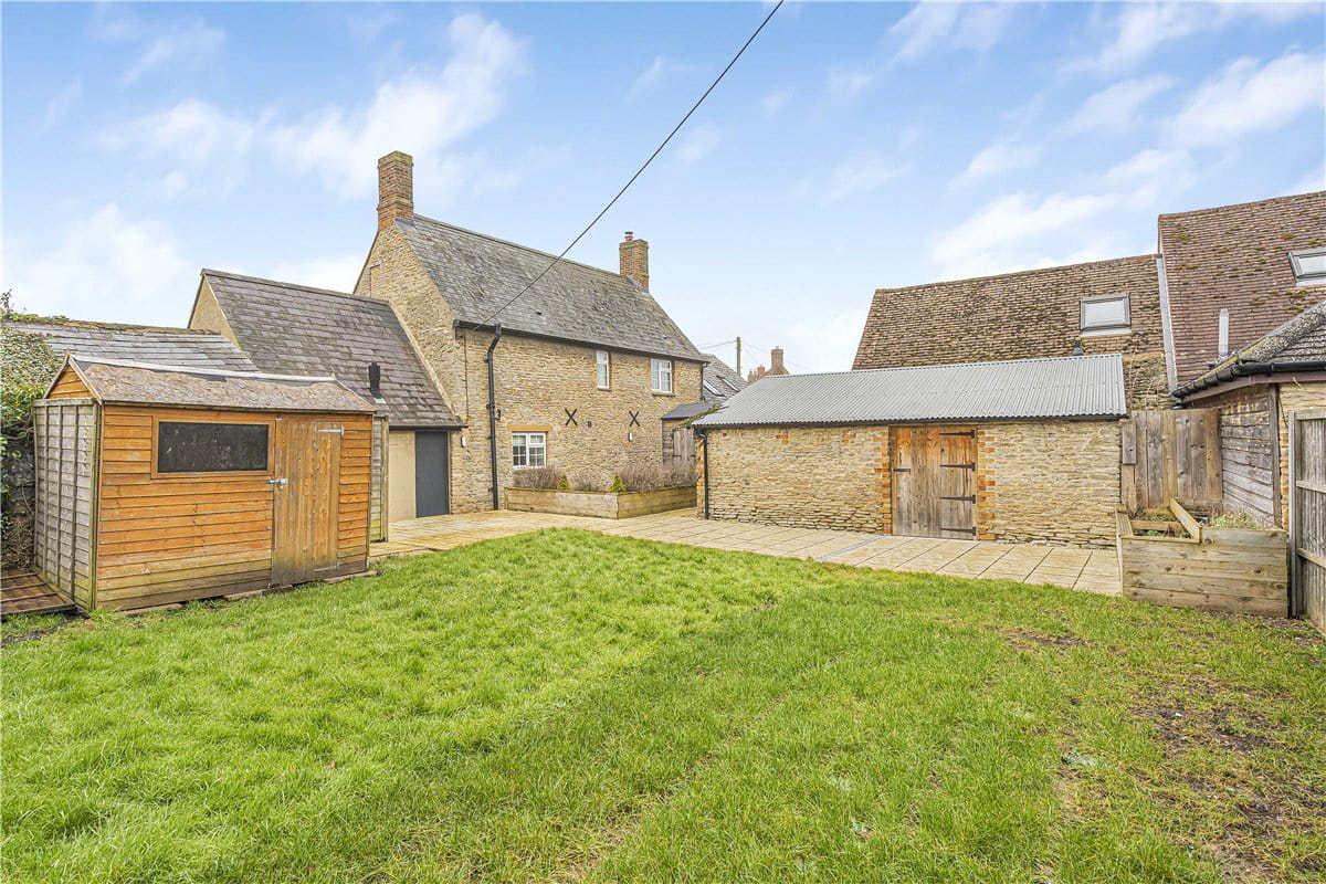 3 bedroom cottage, Church Lane, Charlton on Otmoor OX5 - Sold