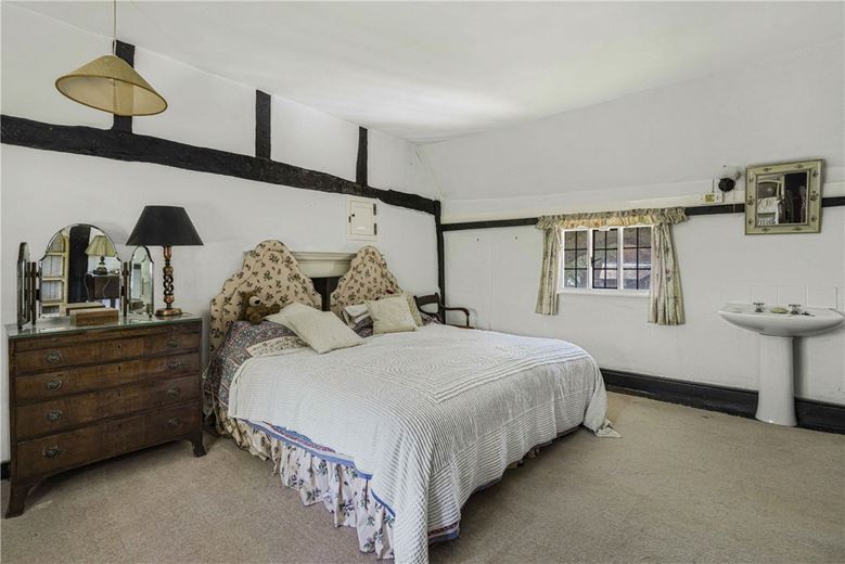 4 bedroom cottage, High Street, Long Wittenham OX14 - Available