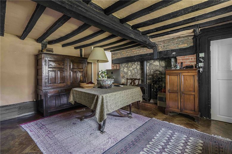 4 bedroom cottage, High Street, Long Wittenham OX14 - Available