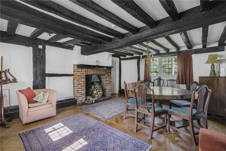 4 bedroom cottage, High Street, Long Wittenham OX14 - Available
