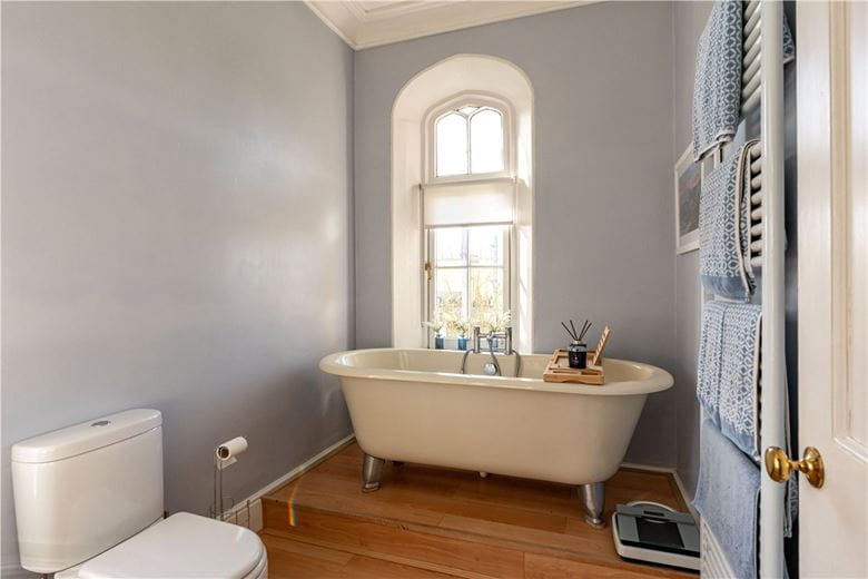 5 bedroom house, Station Yard, Steventon OX13 - Available