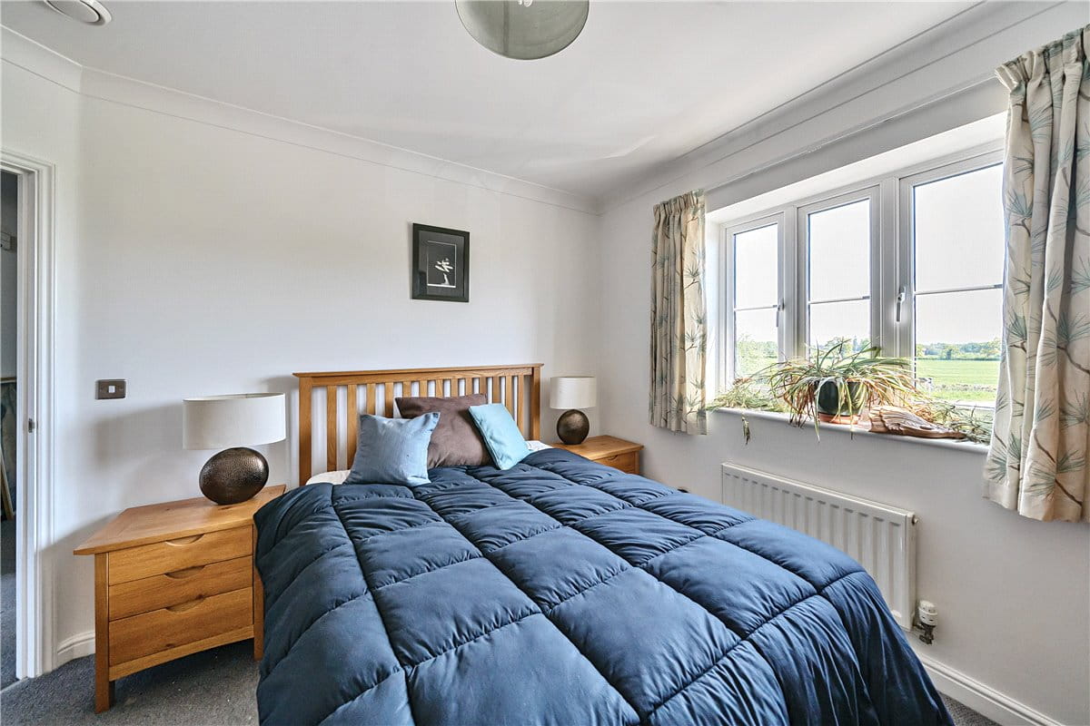 3 bedroom flat, Randolph Avenue, Woodstock OX20 - Available