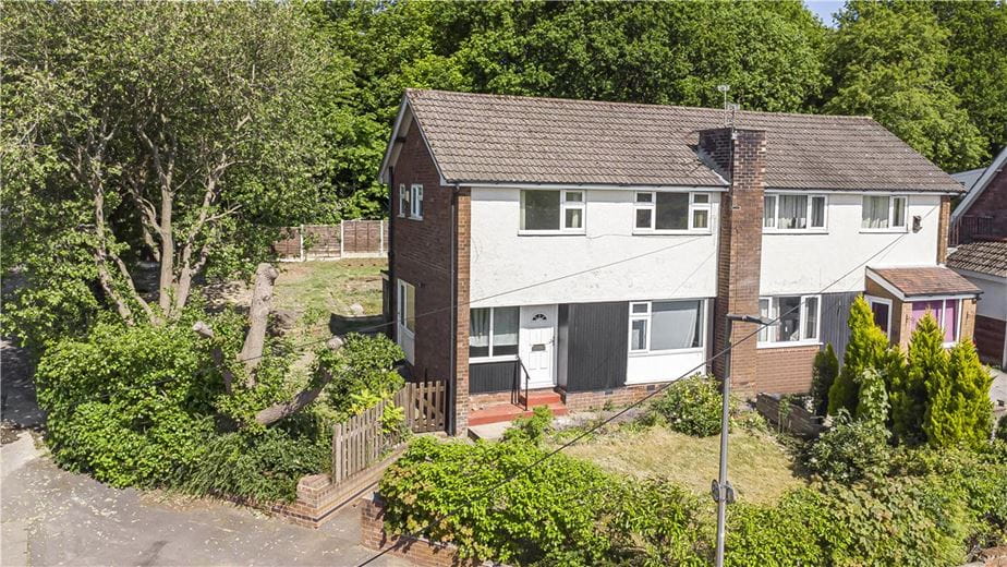 3 bedroom house, Fortyacre Drive, Bredbury SK6 - Available