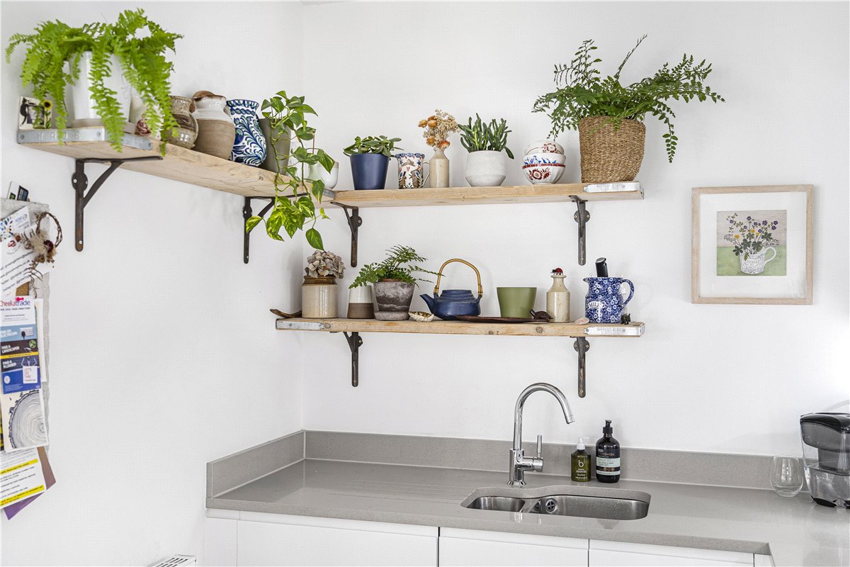 4 bedroom house, Collett Drive, Oxford OX2 - Available