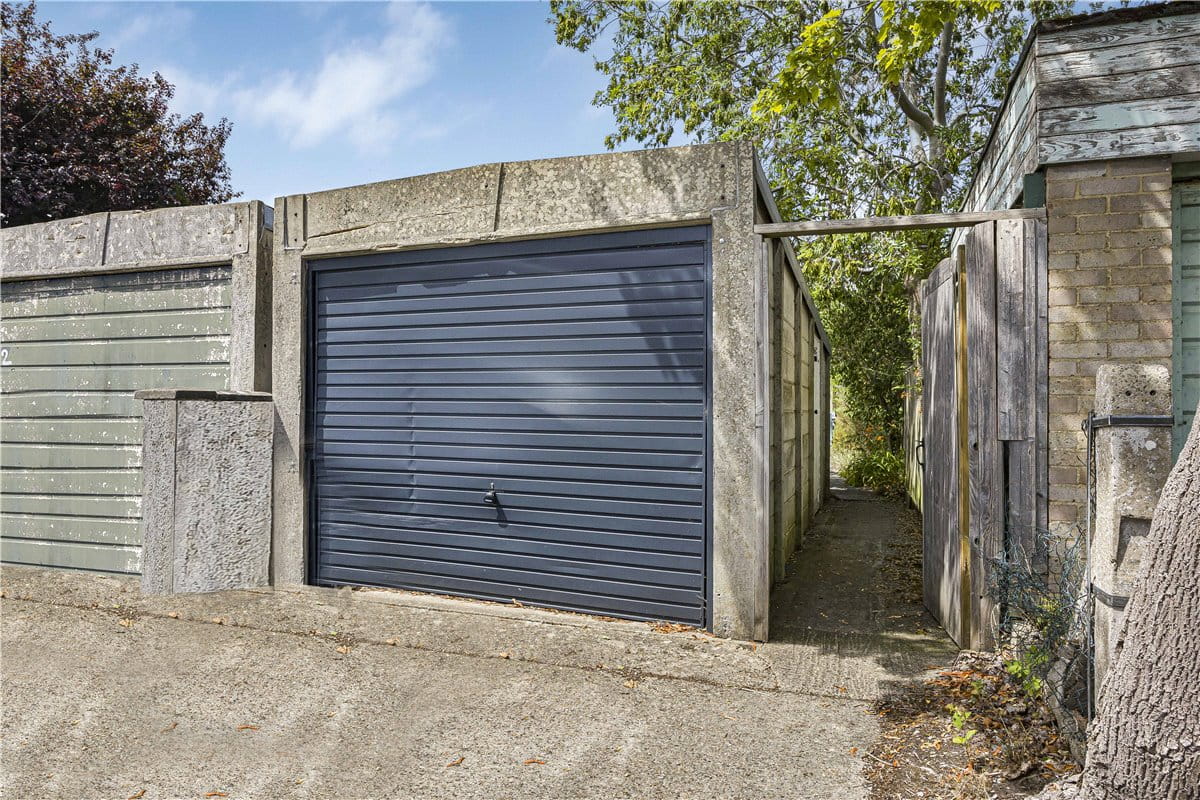 2 bedroom house, Howard Street, Oxford OX4 - Sold STC