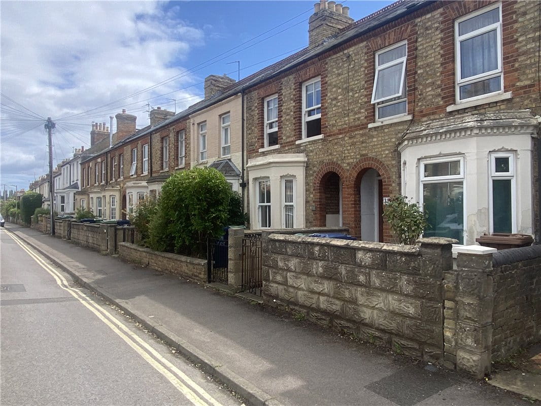 2 bedroom house, Howard Street, Oxford OX4 - Sold STC