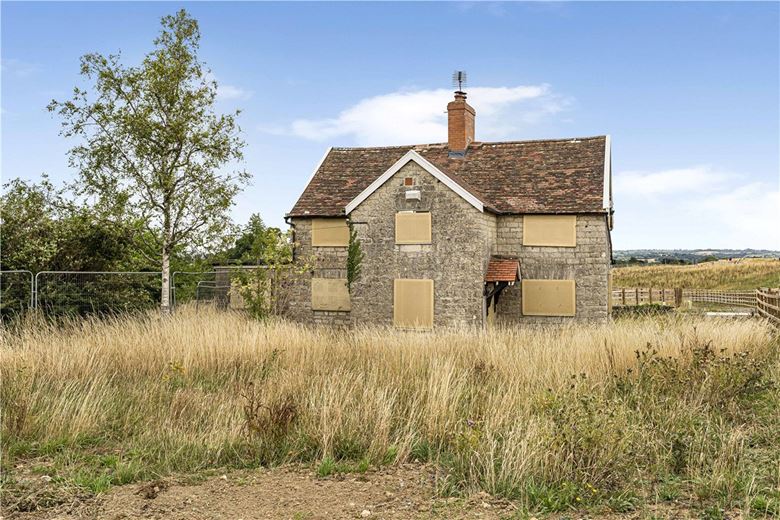 4 bedroom cottage, Queen Camel, Yeovil BA22 - Available