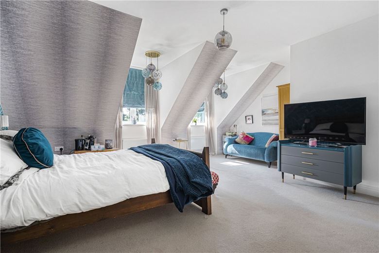 4 bedroom house, Baynhams Drive, Oxford OX2 - Sold STC