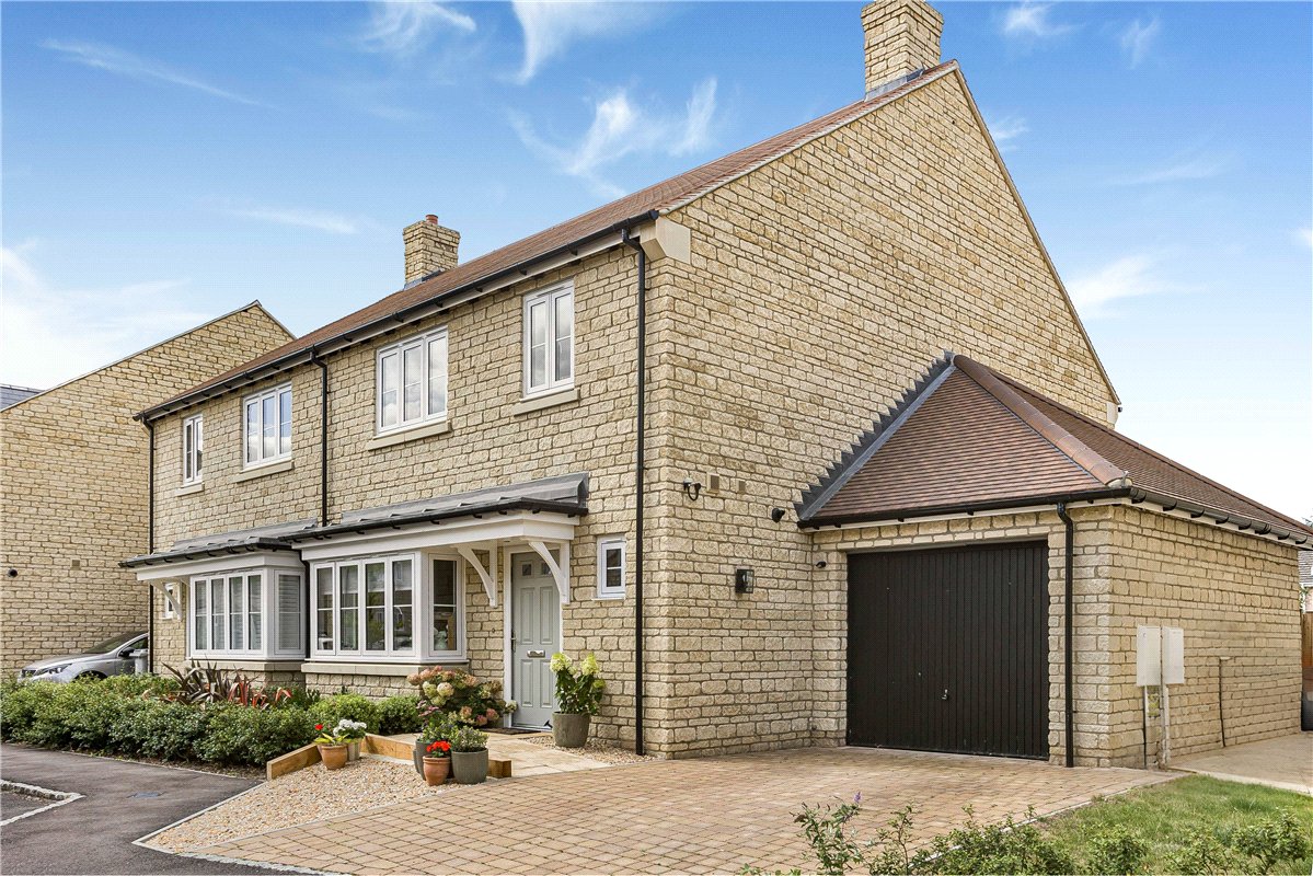 4 bedroom house, Olivers Close, Long Hanborough OX29 - Sold STC