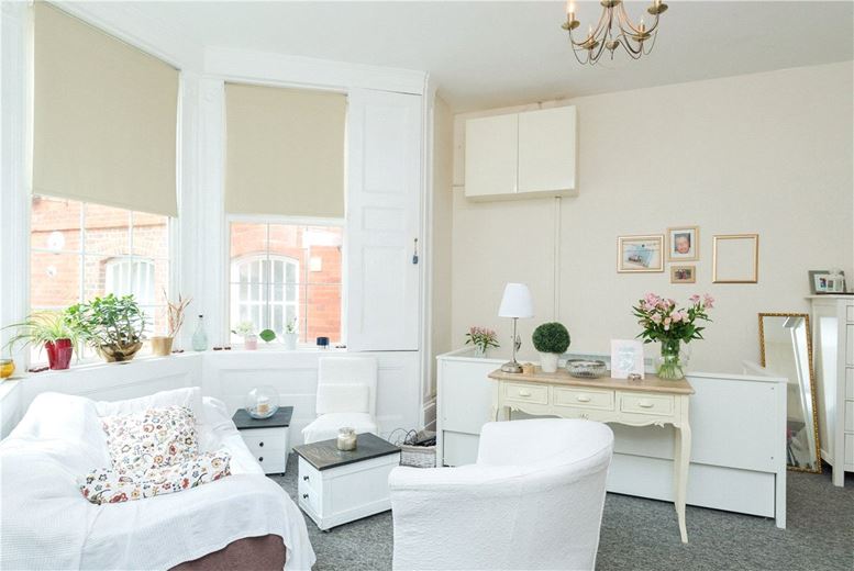 19 bedroom house, St. Helens Wharf, Abingdon OX14 - Available