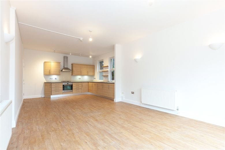 2 bedroom flat, Woodstock Road, Oxford OX2 - Sold STC