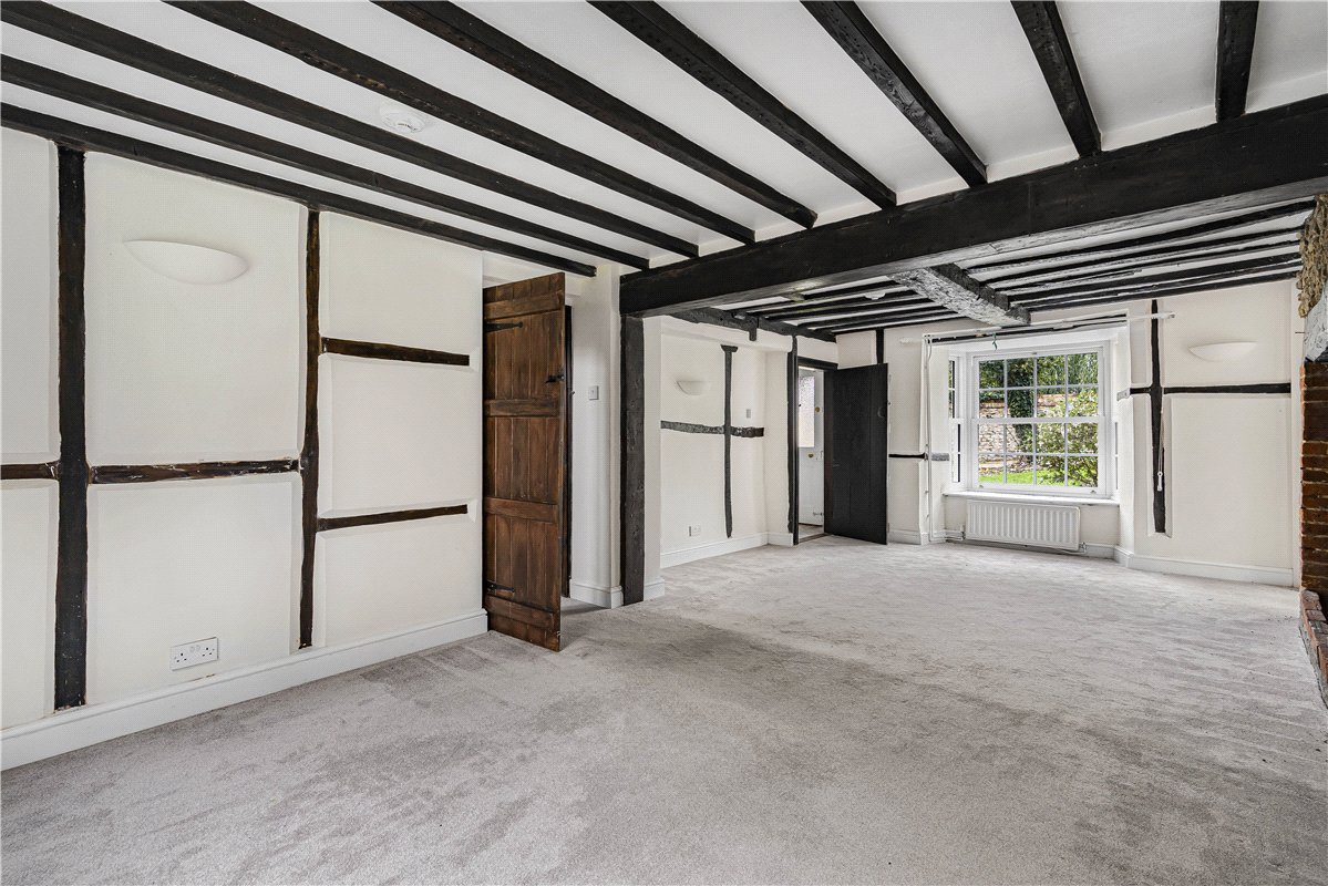 5 bedroom cottage, Valley Road, Finmere MK18 - Sold STC