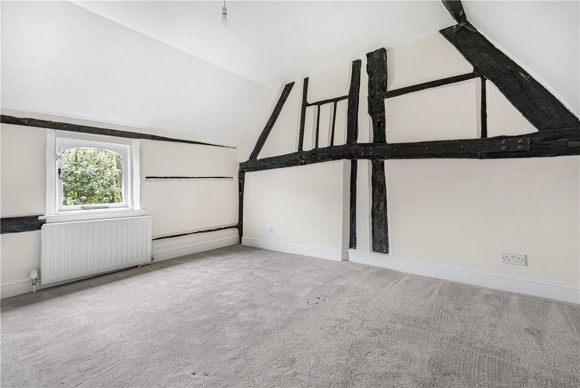 5 bedroom cottage, Valley Road, Finmere MK18 - Sold STC