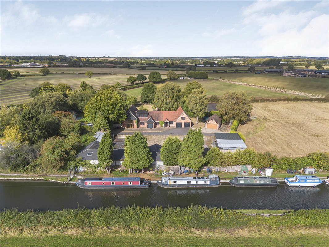 4 bedroom house, Bodymoor Heath Lane, Bodymoor Heath B76 - Available