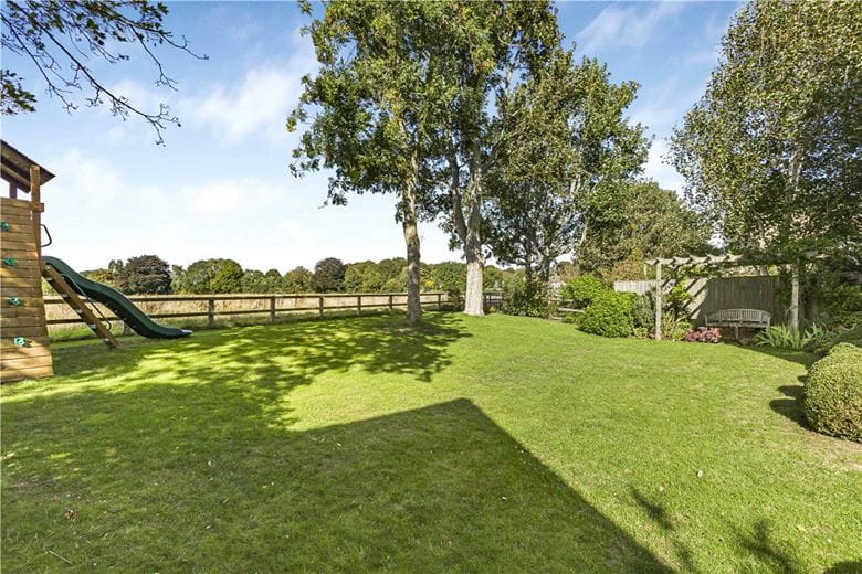 6 bedroom house, Bolsover Close, Long Hanborough OX29 - Available