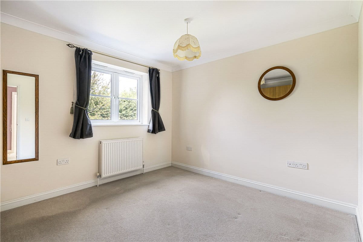 4 bedroom house, Poppy Close, Yarnton OX5 - Available