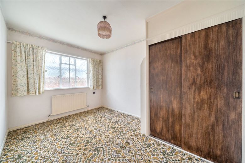 3 bedroom bungalow, Bridle Path, Charney Bassett OX12 - Available