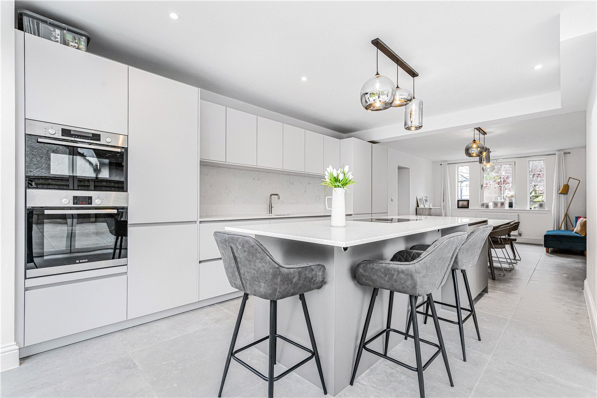 4 bedroom house, Blandford Avenue, Oxford OX2 - Available