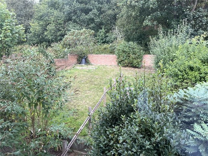 4 bedroom house, Watling Street, Hints B78 - Available