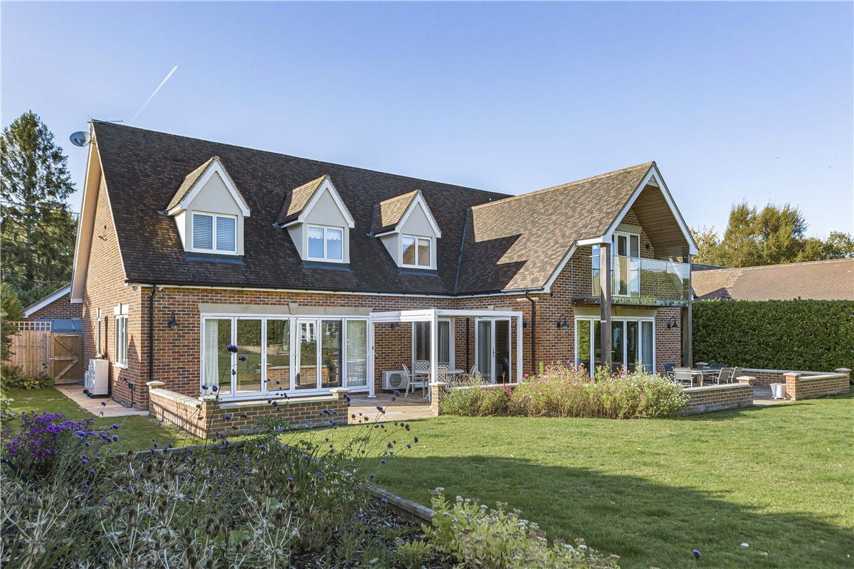 5 bedroom house, Beggars Lane, Longworth OX13 - Available