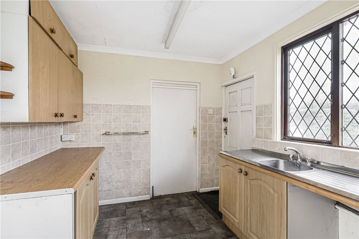 3 bedroom bungalow, Darnford Lane, Lichfield WS14 - Available