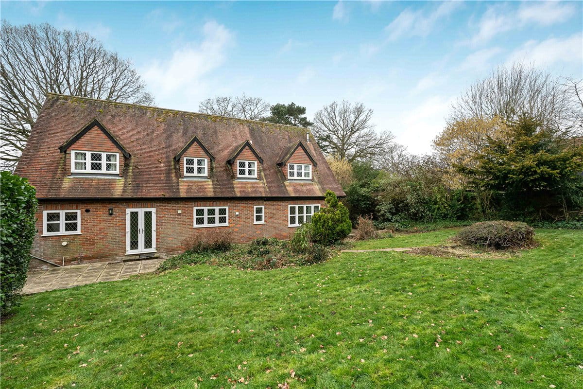 4 bedroom house, The Lee, Great Missenden HP16 - Available