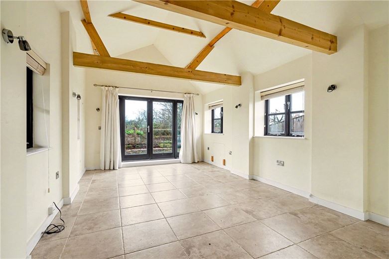 4 bedroom cottage, Lower Hartwell, Aylesbury HP17 - Available