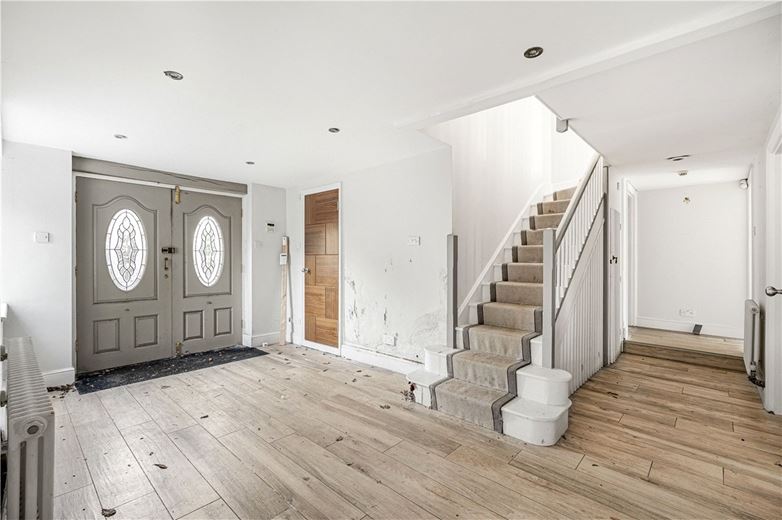 5 bedroom house, Tortington, Arundel BN18 - Available