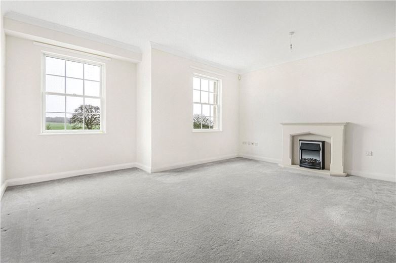 3 bedroom house, Ford Road, Tortington BN18 - Available